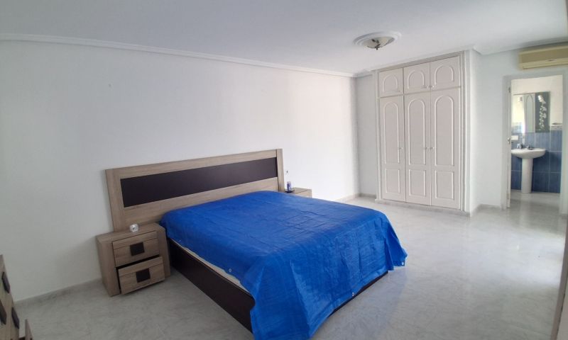 Living room in villa for sale in Rojales