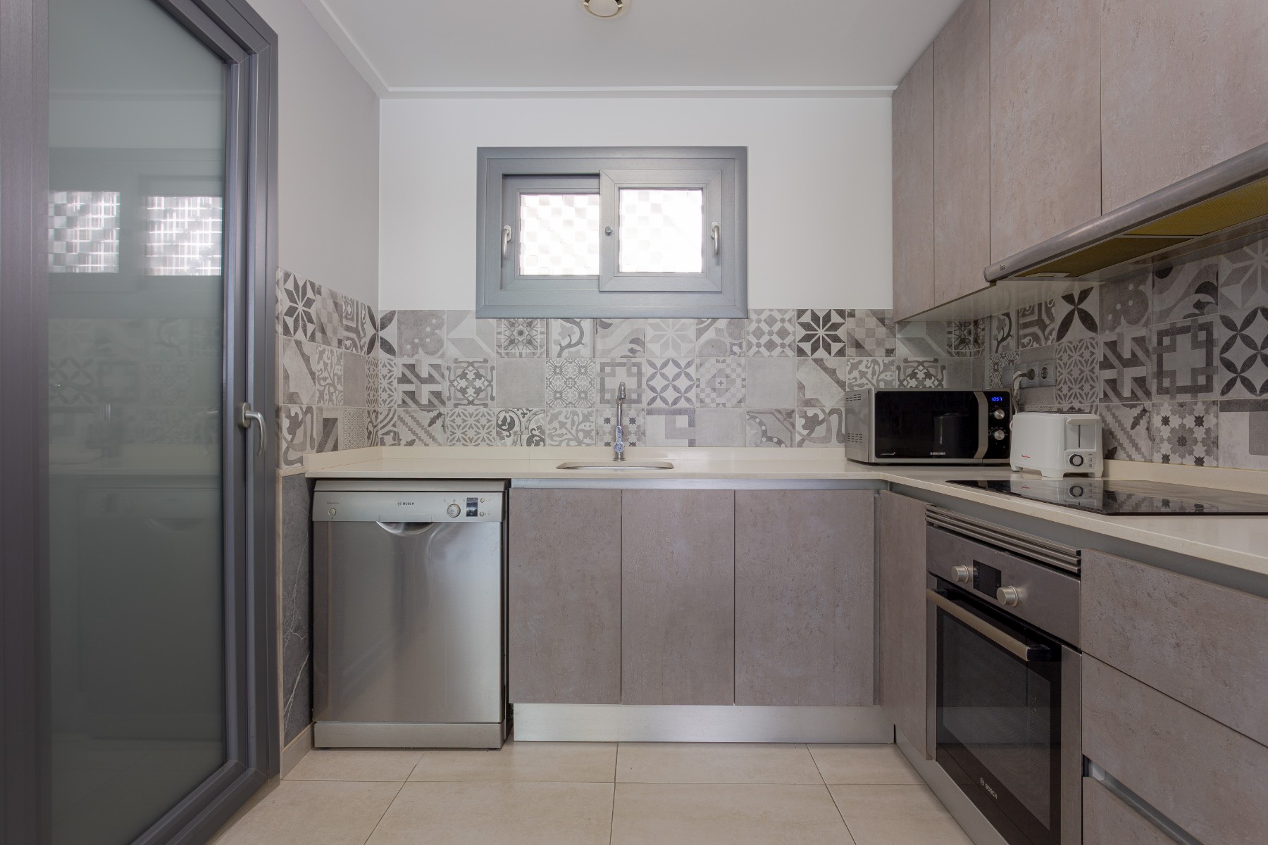 Terrace in apartment for sale in Torrevieja