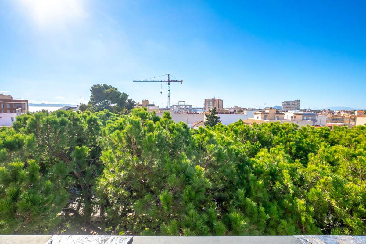Bedroom in apartment for sale in Lo Pagan