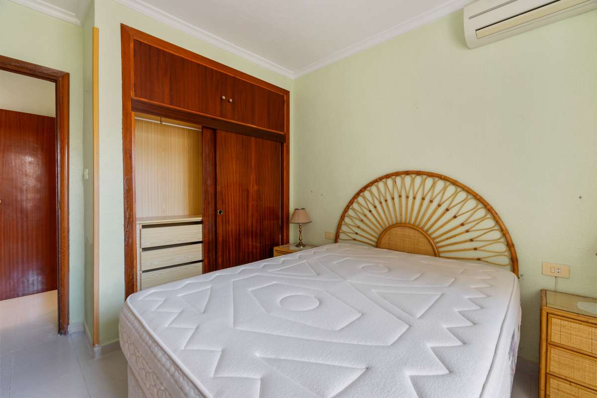 Dining area in villa for sale in Santiago de la Ribera
