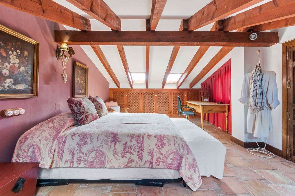 Bathroom in finca for sale in Torremendo