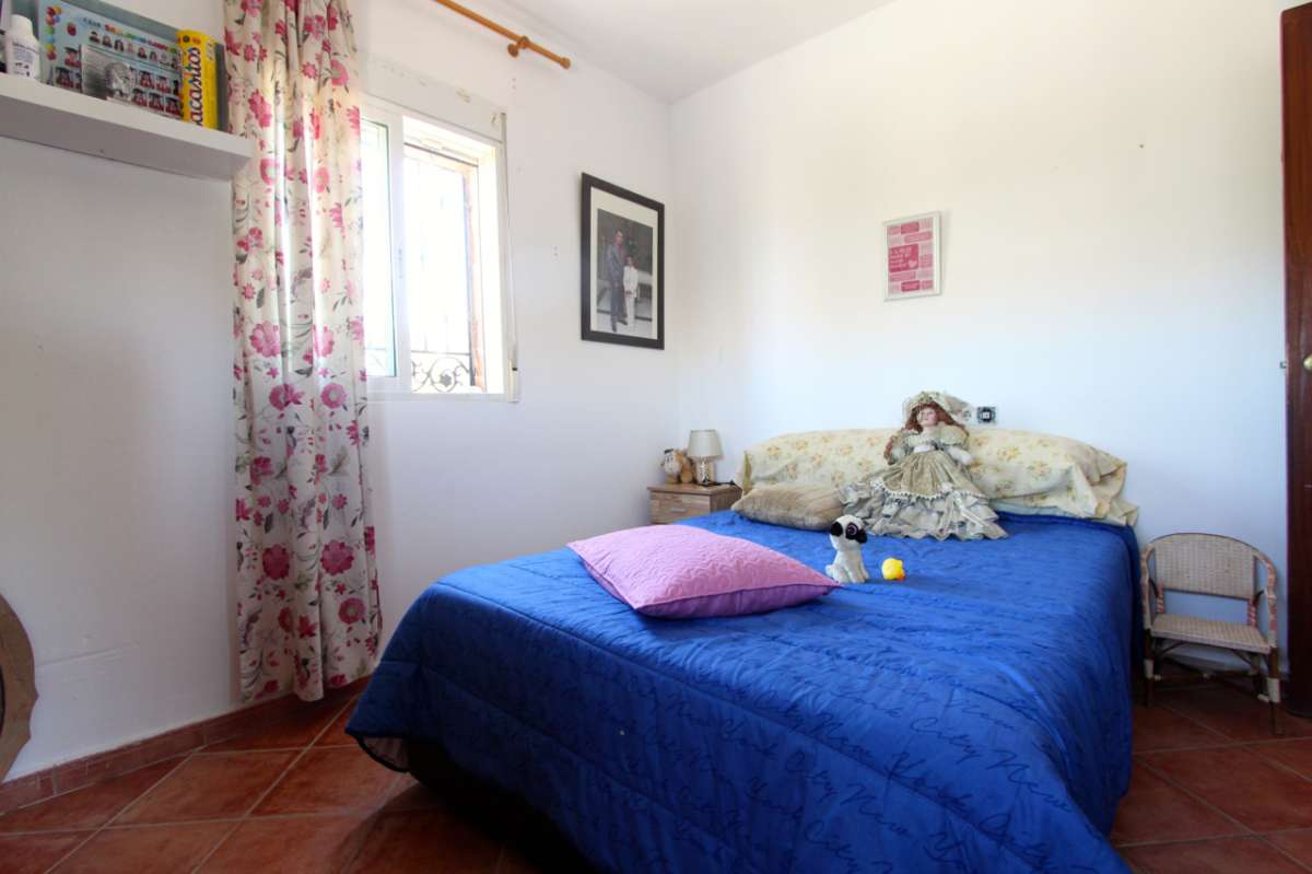 Bathroom in villa for sale in Albudeite