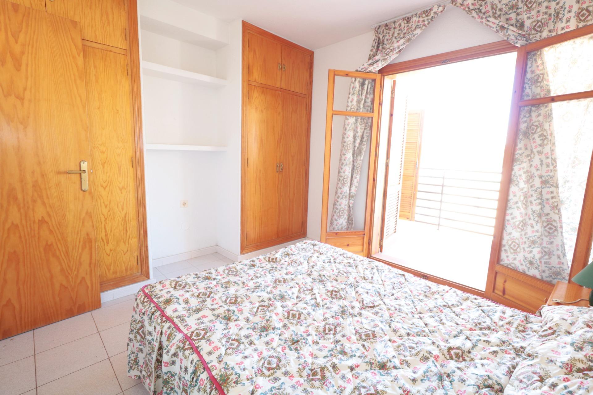 Terrace in apartment for sale in Torrevieja