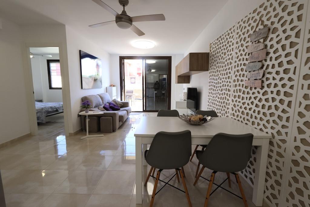 Dining area in terraced for sale in Orihuela Costa