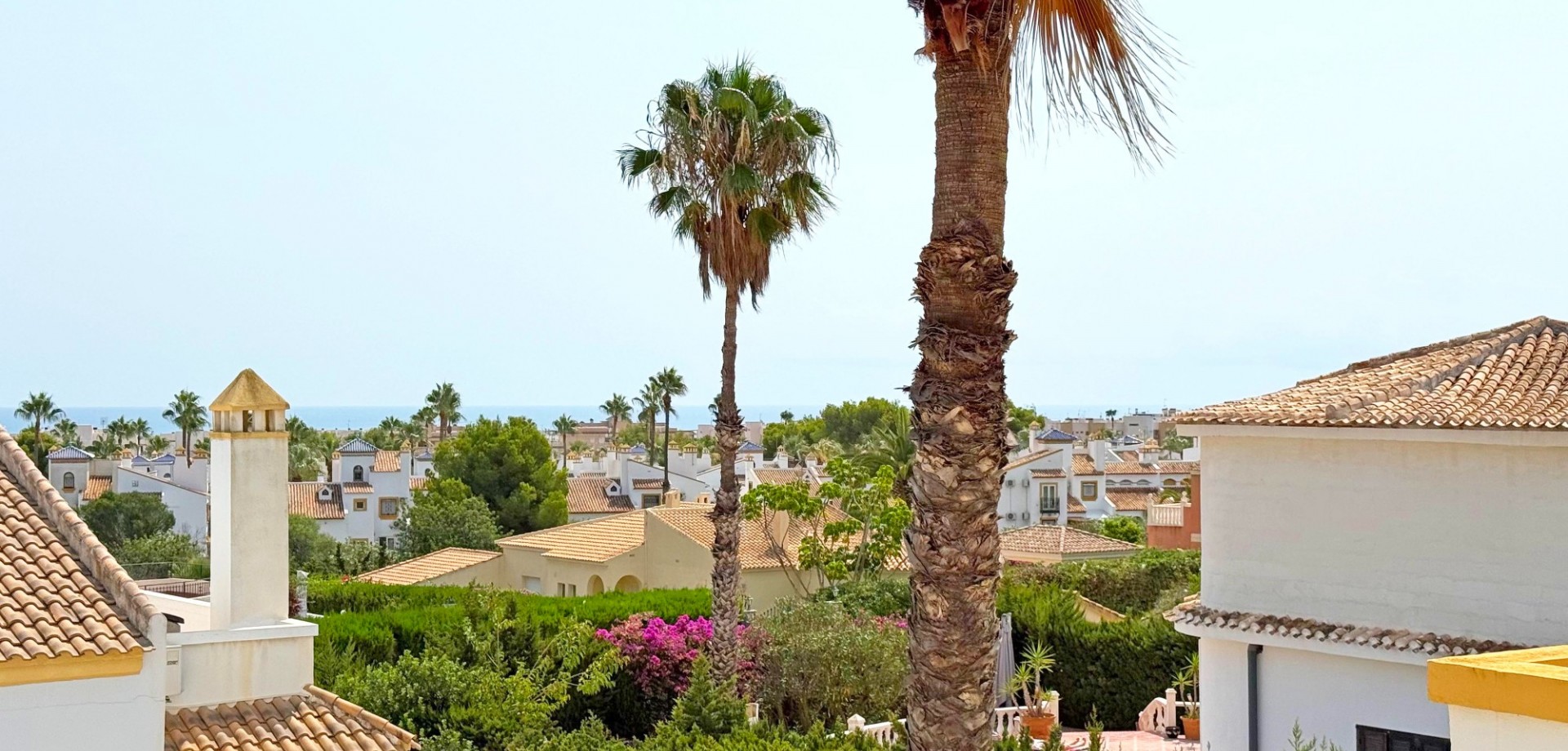 Living room in villa for sale in Orihuela Costa