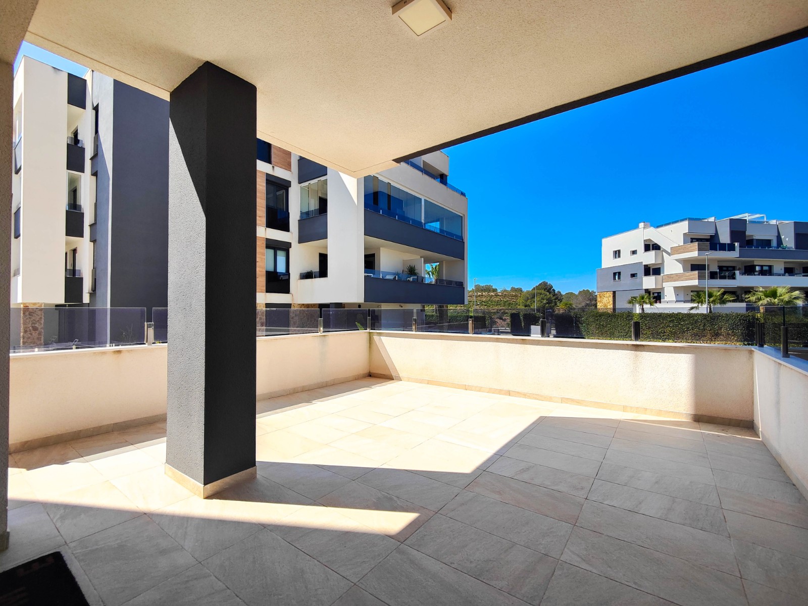 Garden in apartment for sale in Orihuela Costa