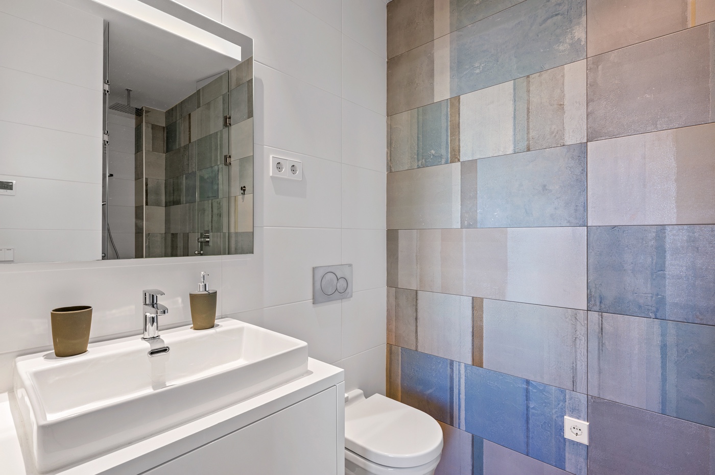 Garden in apartment for sale in Las Colinas Golf