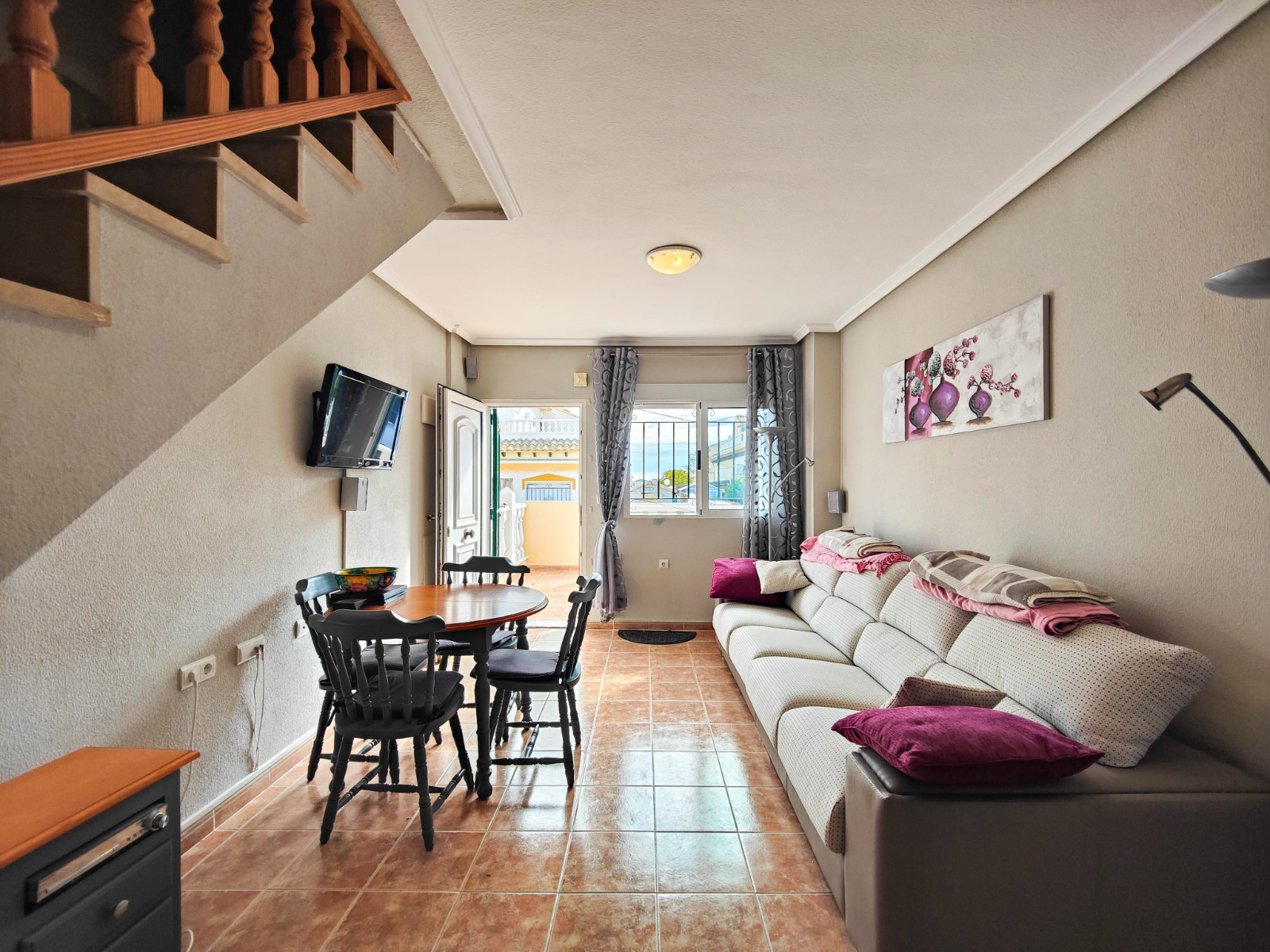Dining area in terraced for sale in Orihuela Costa