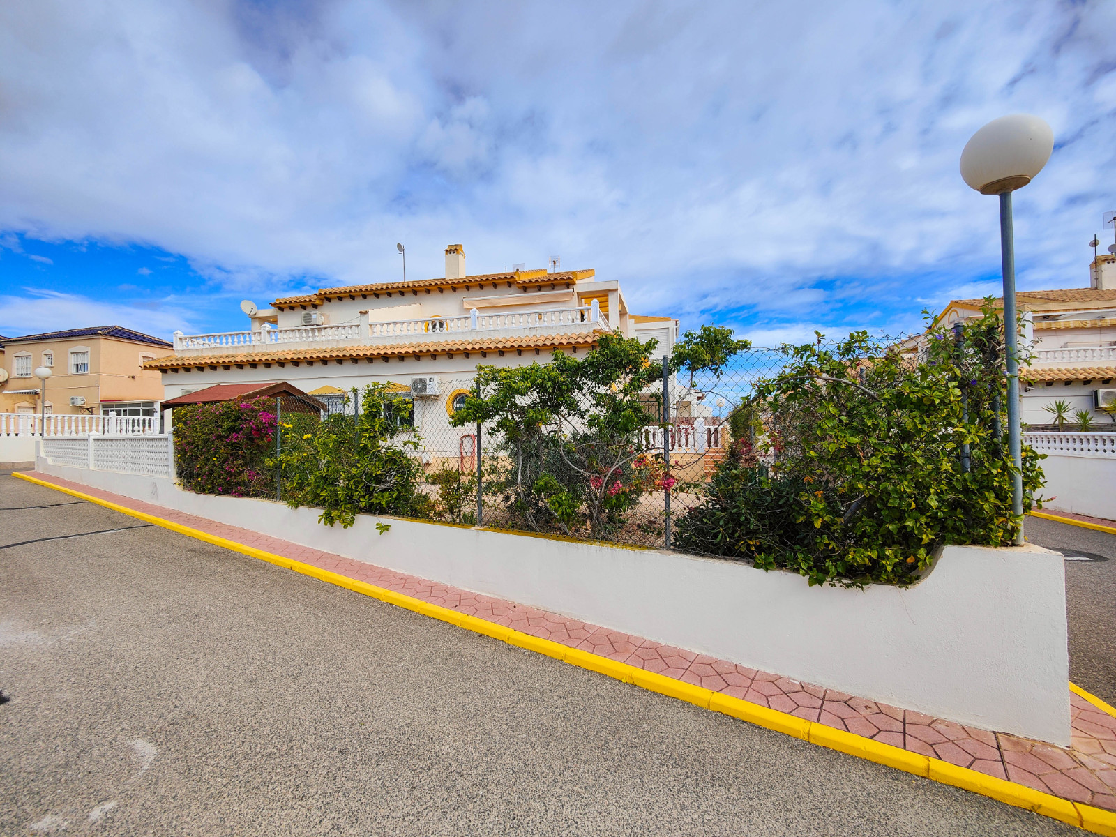 Bedroom in terraced for sale in Orihuela Costa