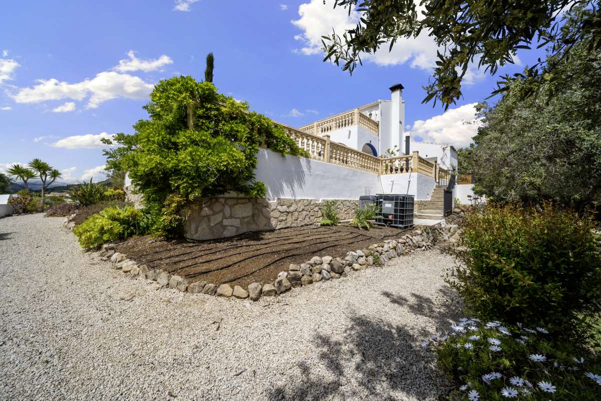 Terrace in villa for sale in Murla