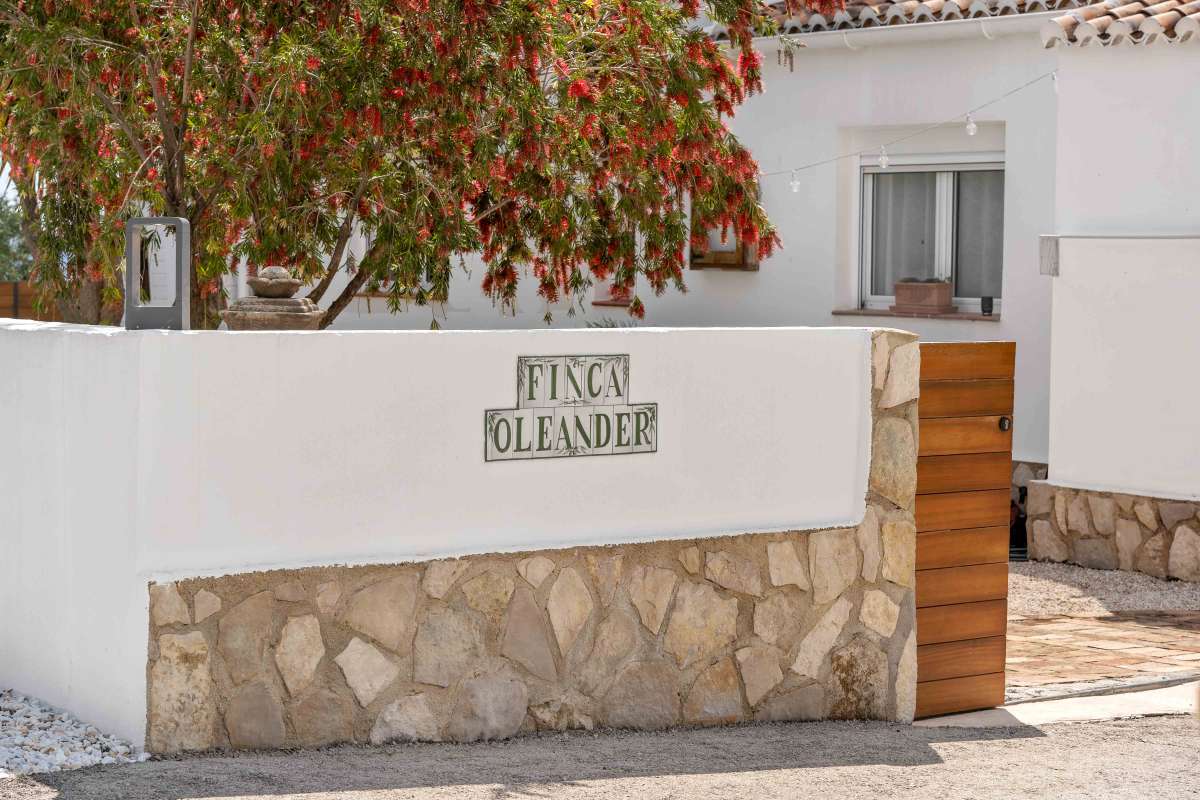 Master bedroom in villa for sale in Murla