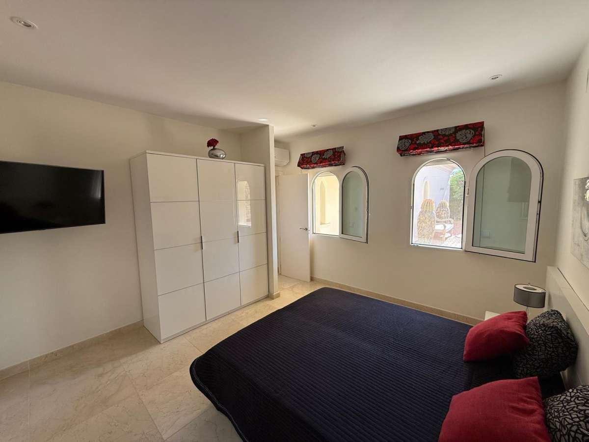 Dining area in villa for sale in Moraira