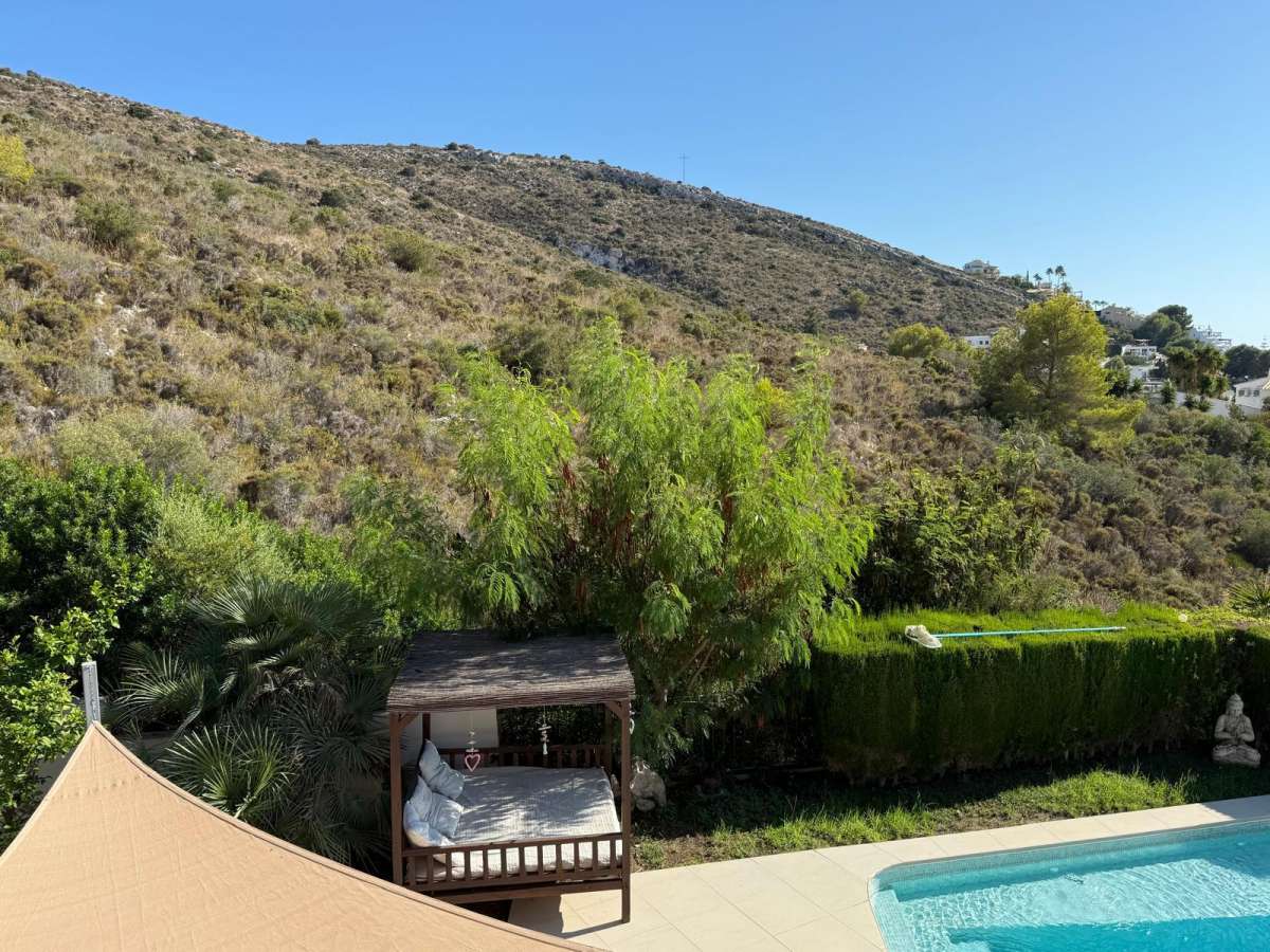 Dining area in villa for sale in Moraira
