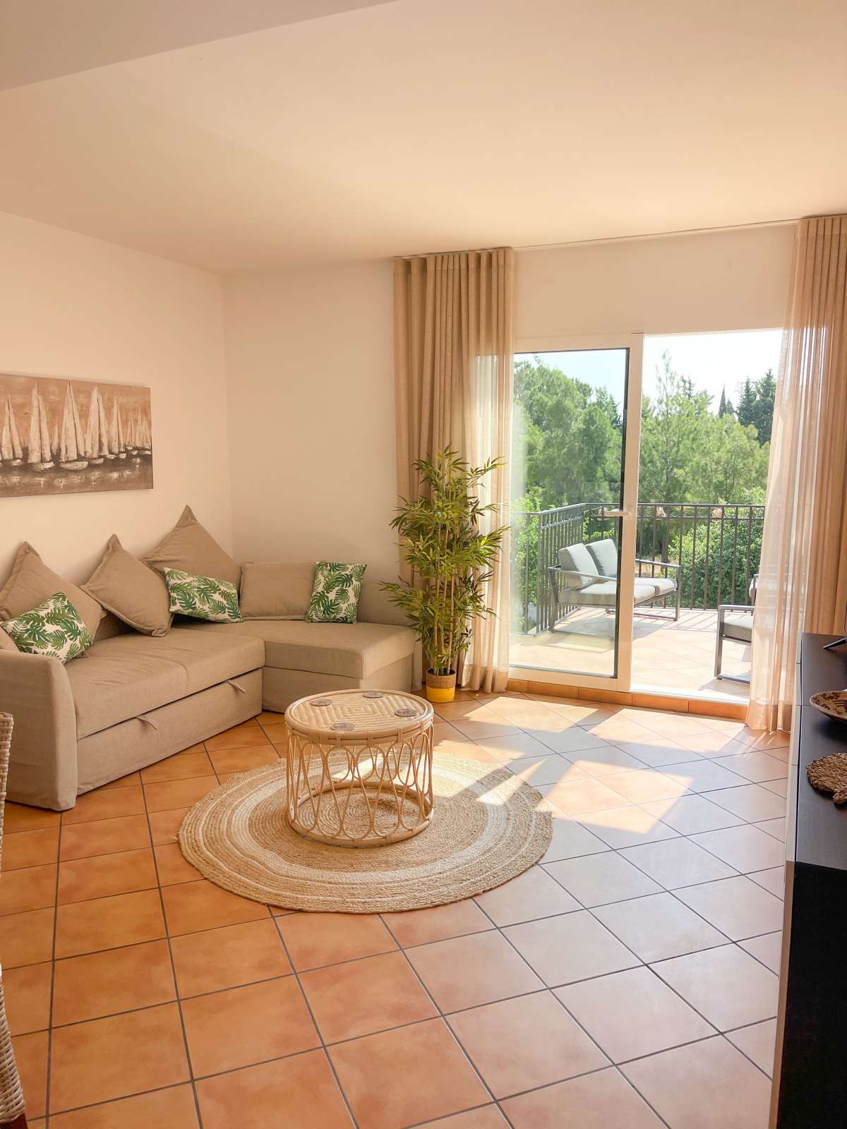 Terrace in apartment for sale in Denia