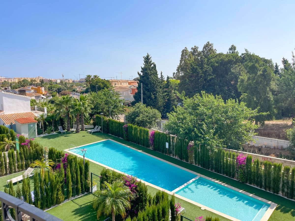 Dining area in apartment for sale in Denia