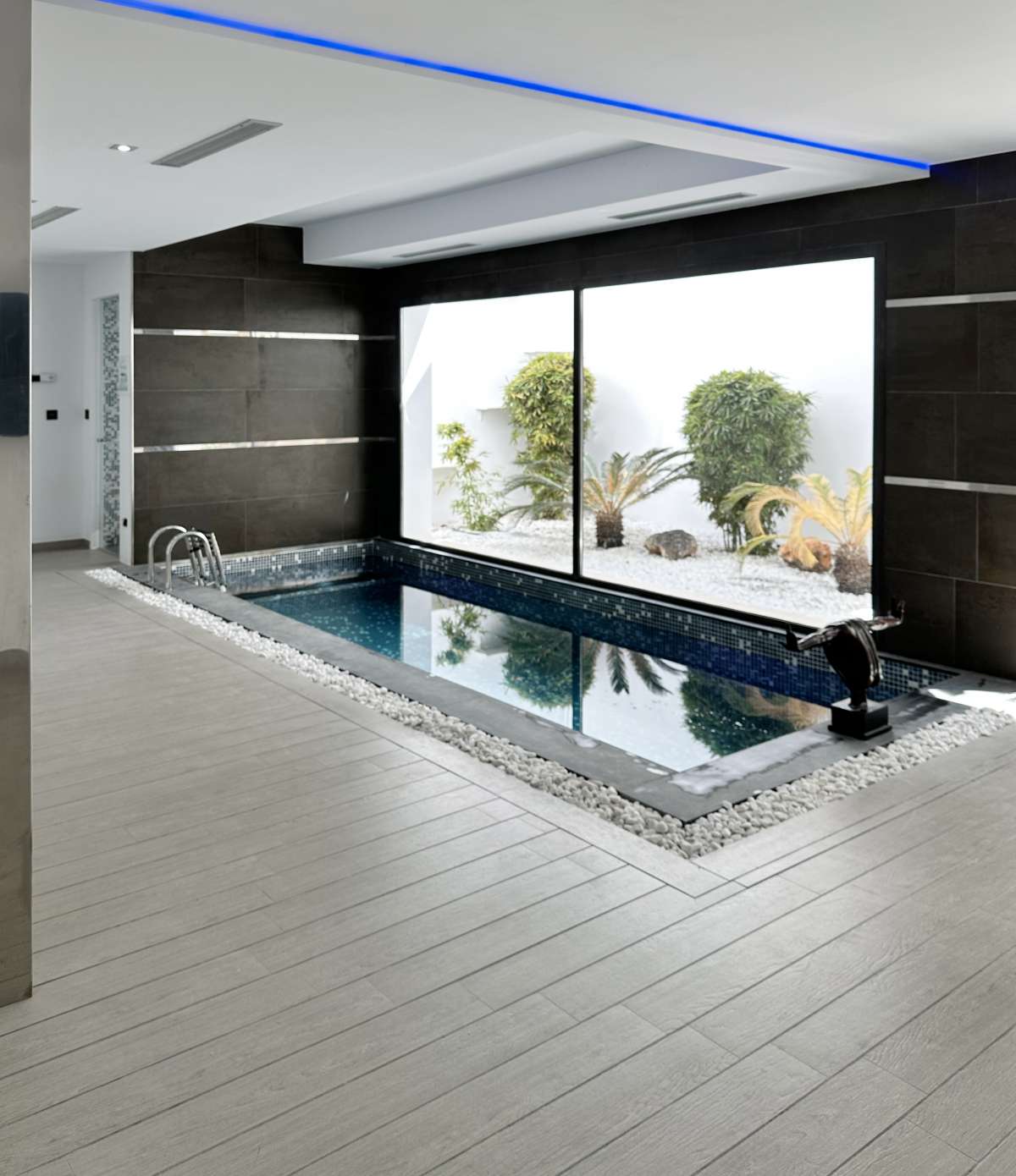 Garden in villa for sale in javea