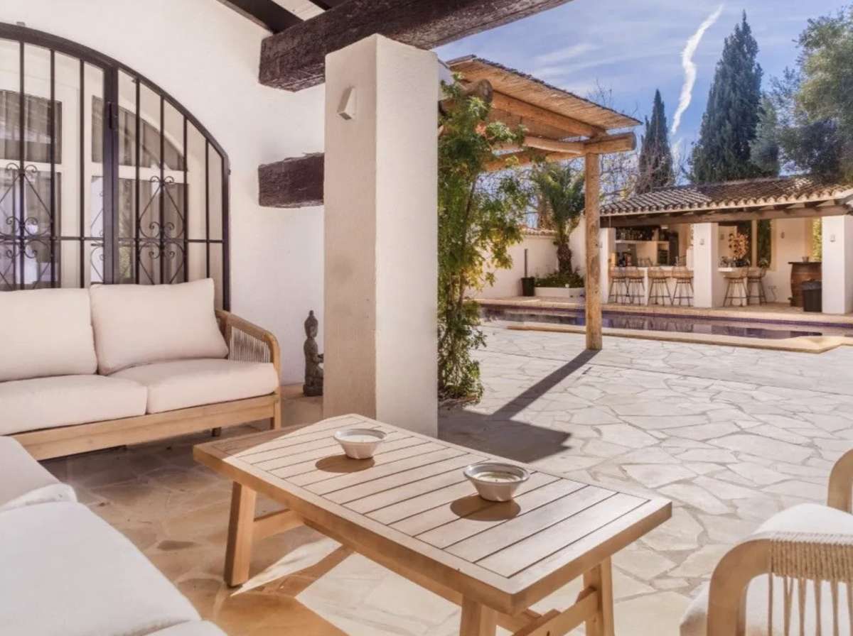 Master bedroom in villa for sale in Jesus Pobre