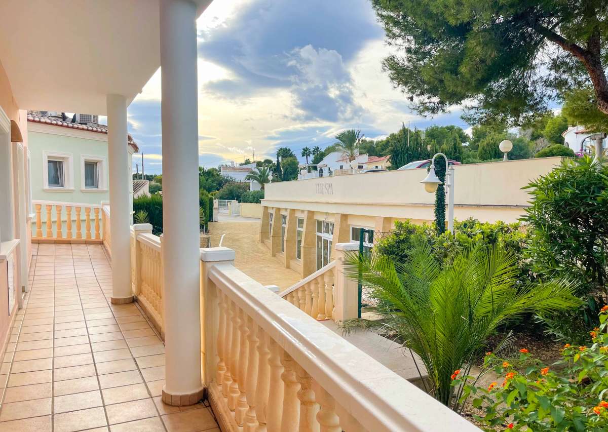 Terrace in apartment for sale in Benissa Costa