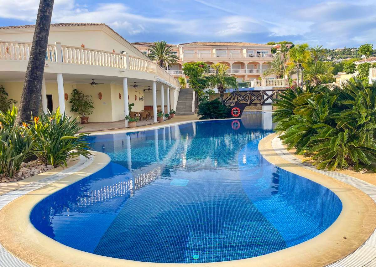 Dining area in apartment for sale in Benissa Costa