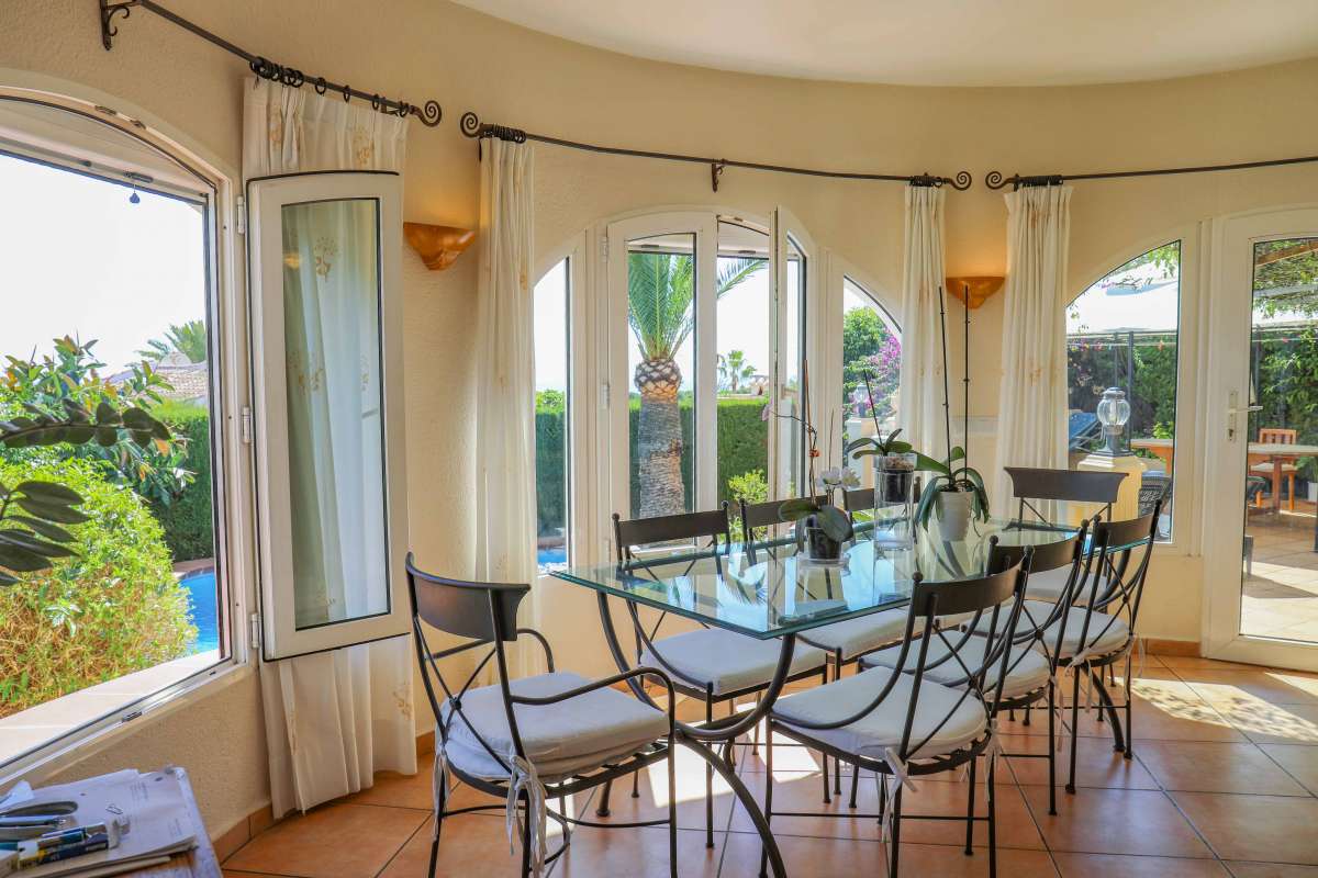 Bathroom in villa for sale in javea