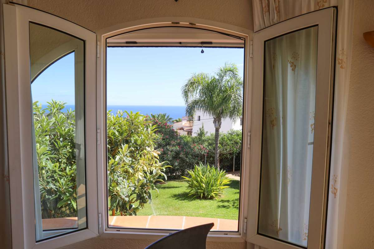 Bathroom in villa for sale in javea