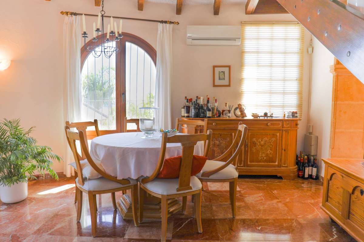 Garden in villa for sale in javea