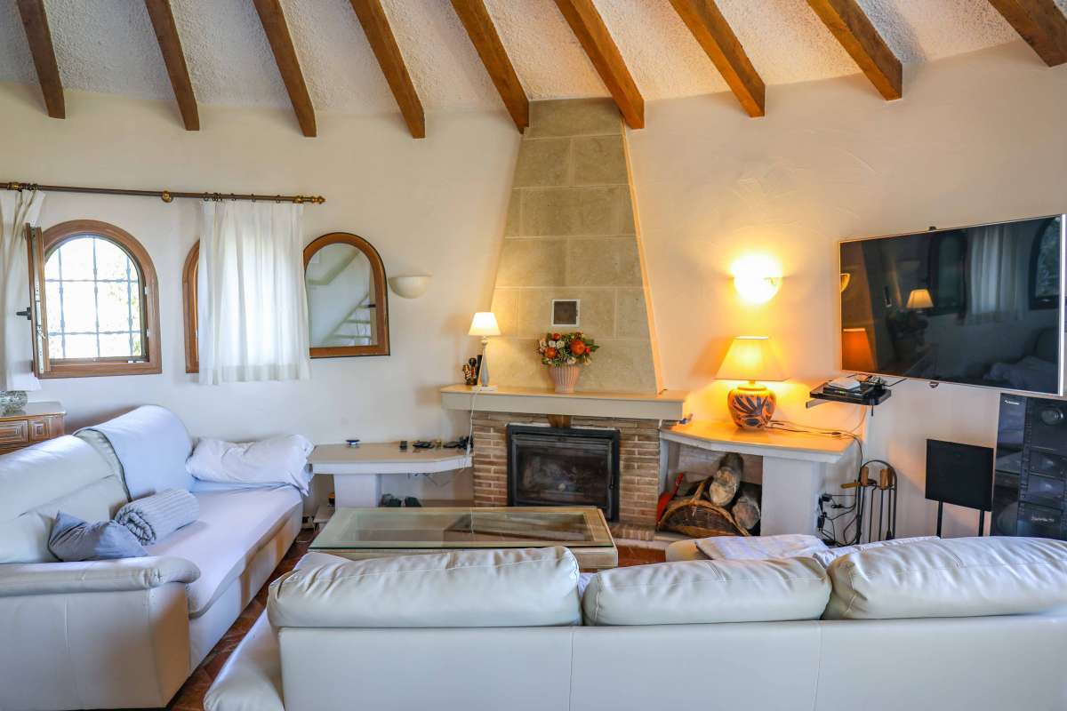 Bedroom in villa for sale in javea