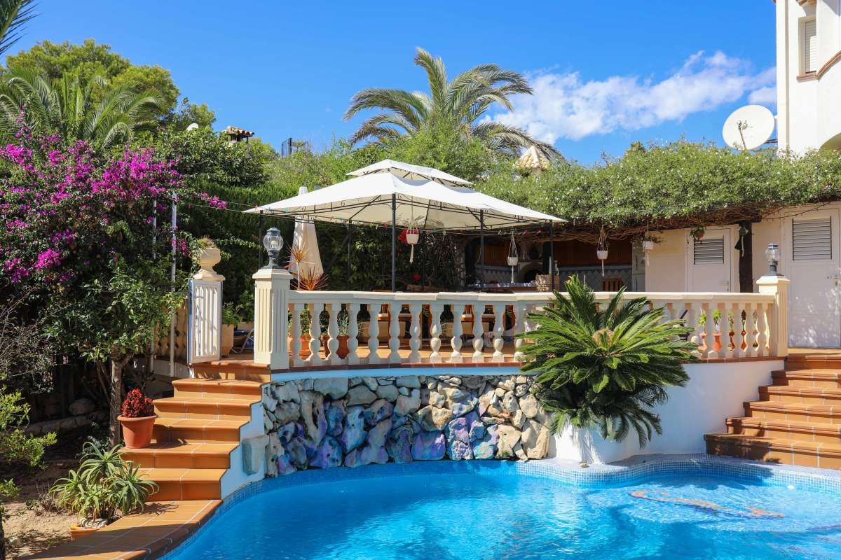 Terrace in villa for sale in javea