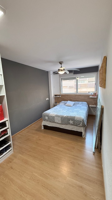 Living room in apartment for sale in Alicante