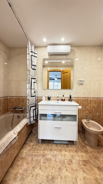 Garden in apartment for sale in Alicante