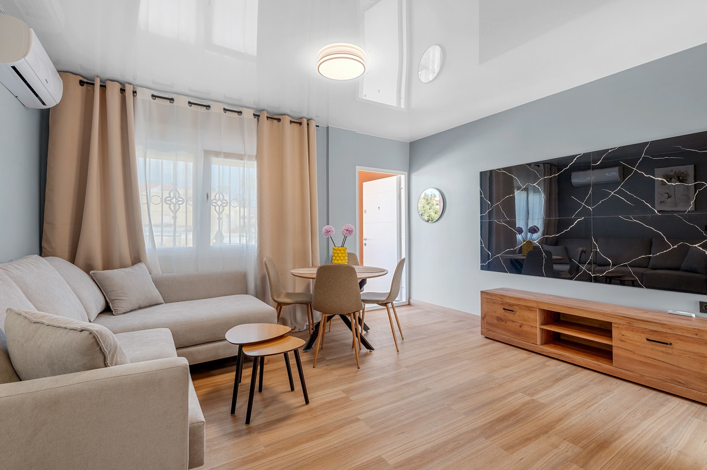 Kitchen in apartment for sale in San Miguel de Salinas