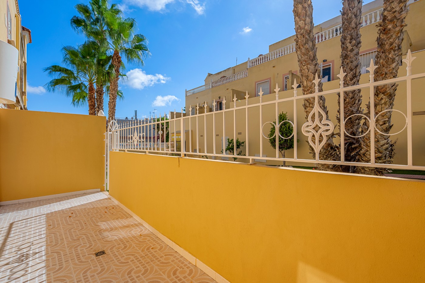 Dining area in apartment for sale in San Miguel de Salinas