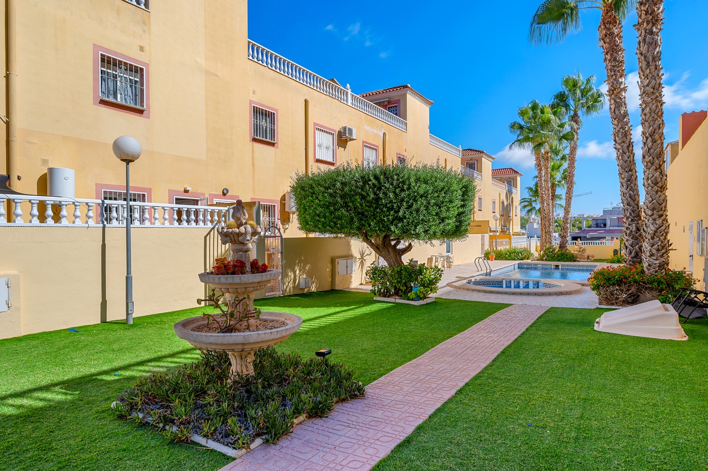 Dining area in apartment for sale in San Miguel de Salinas