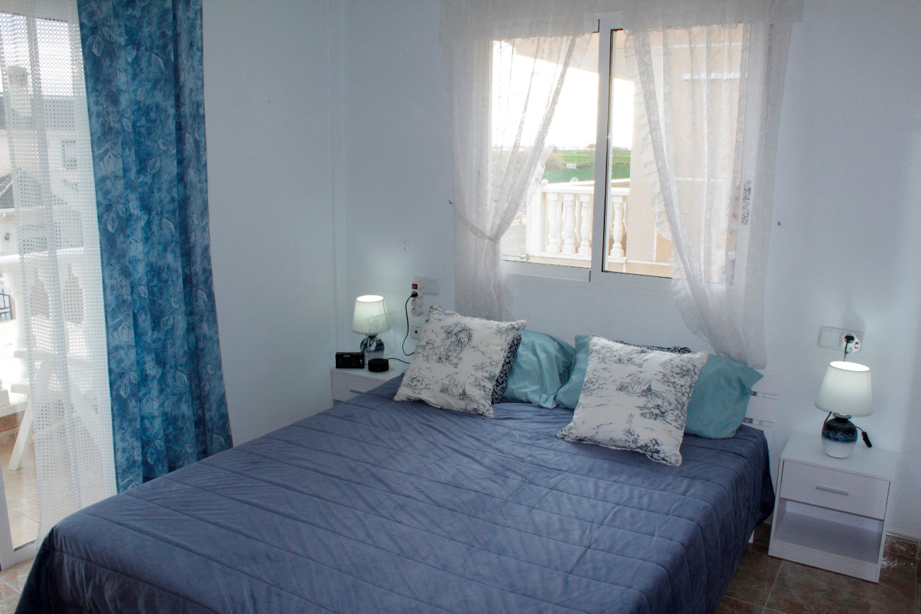 Kitchen in villa for sale in Torre de La Horadada