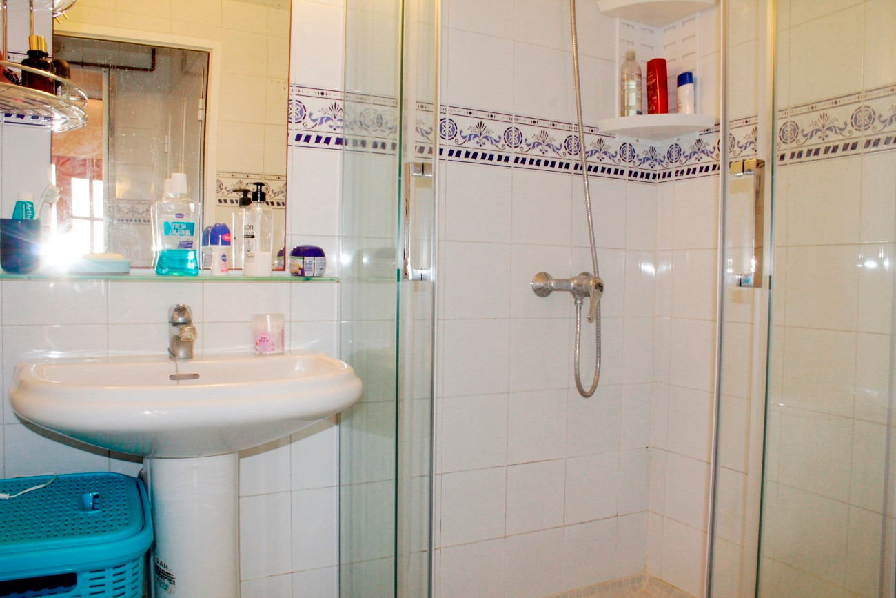 Bedroom in villa for sale in Torre de La Horadada