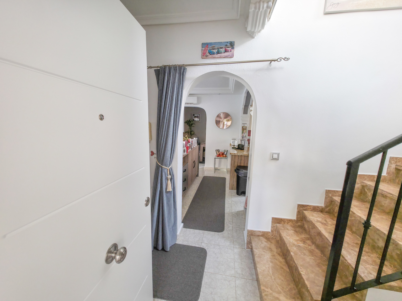 We are delighted to introduce you to this stunning detached villa located in El Galan, on the outski