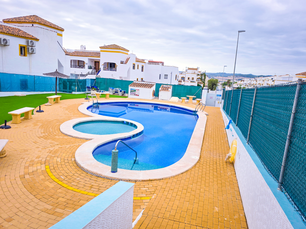Pool area in apartment for sale in Vistabella Golf Entre Naranjos