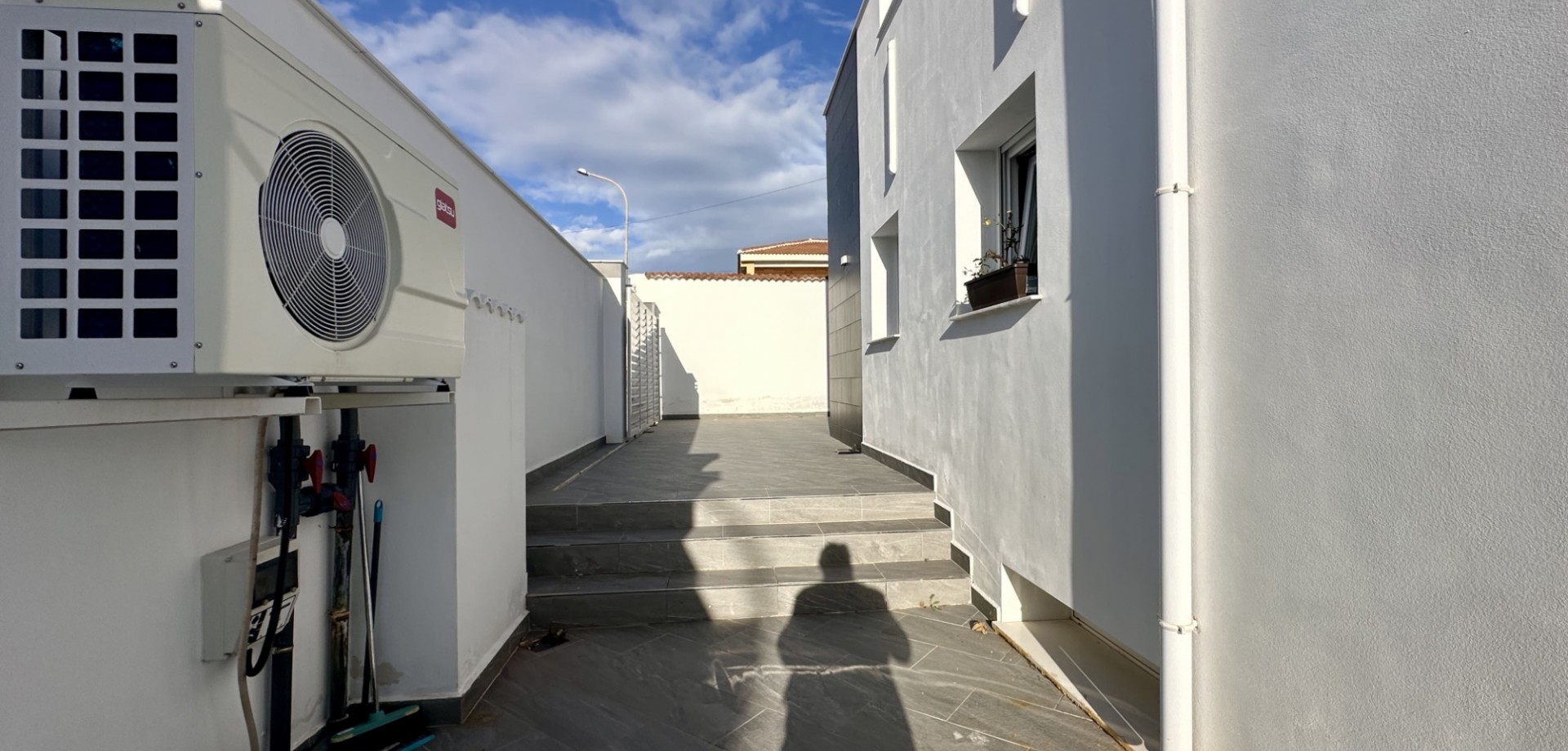 Kitchen in villa for sale in Rojales