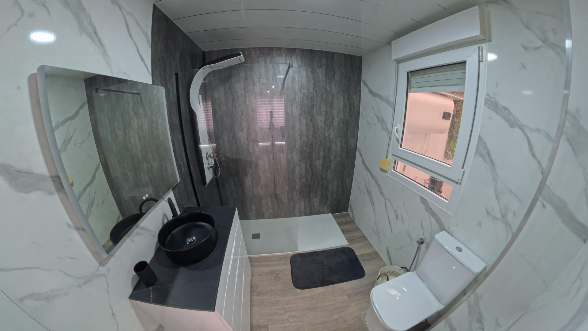 Dining area in apartment for sale in Torrevieja
