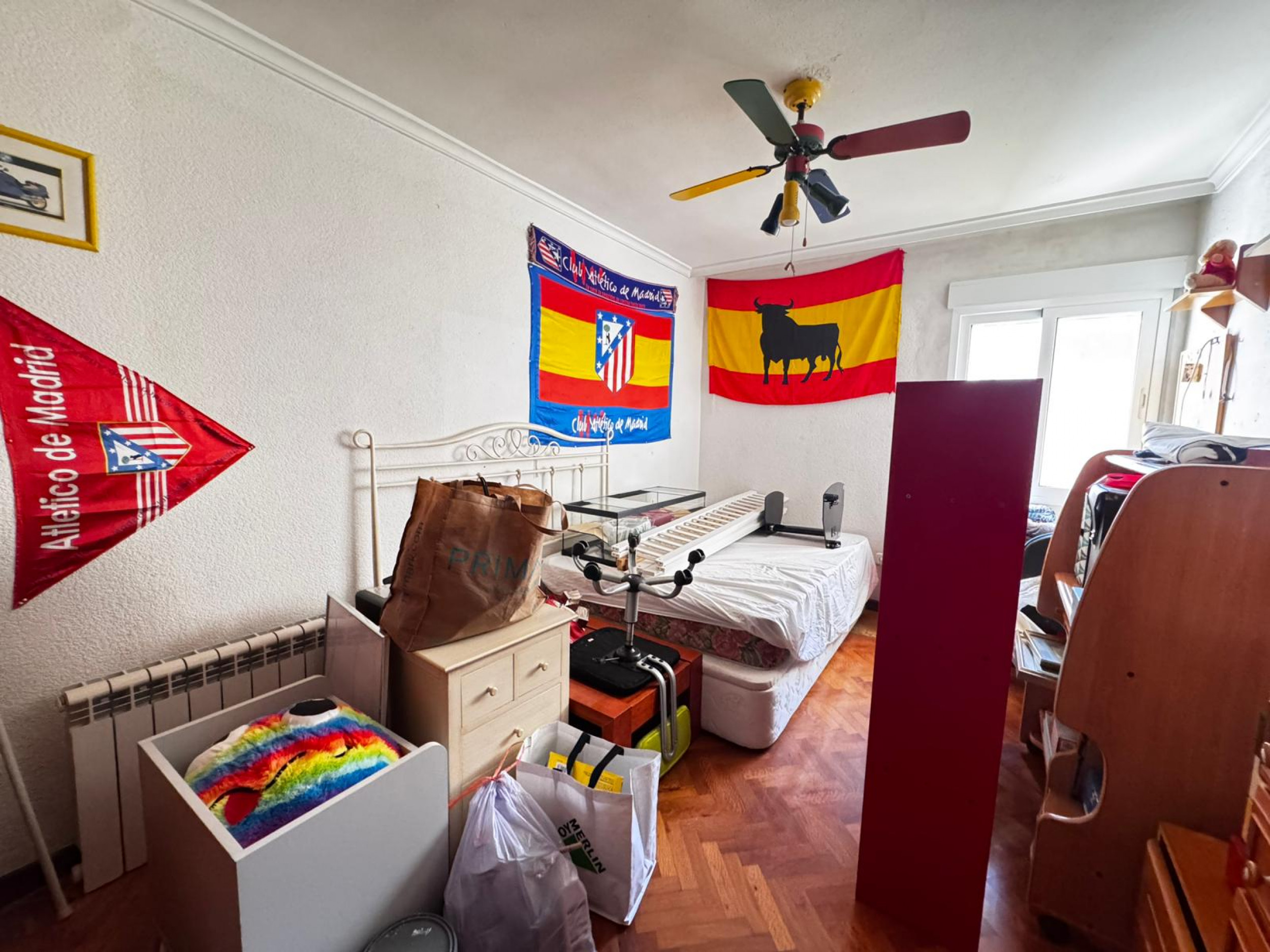 Master bedroom in apartment for sale in Cartagena
