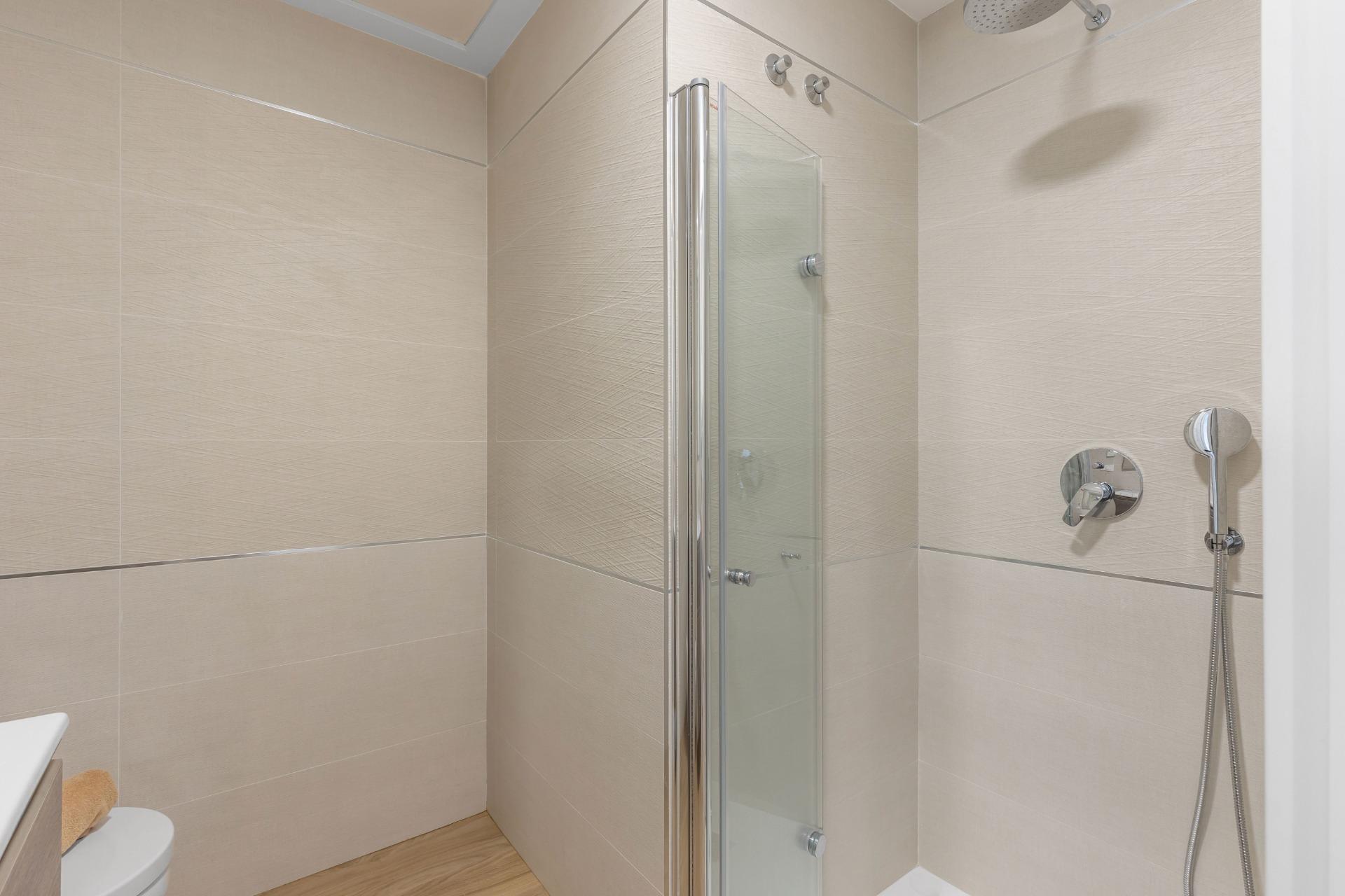 Garden in penthouse for sale in Torrevieja