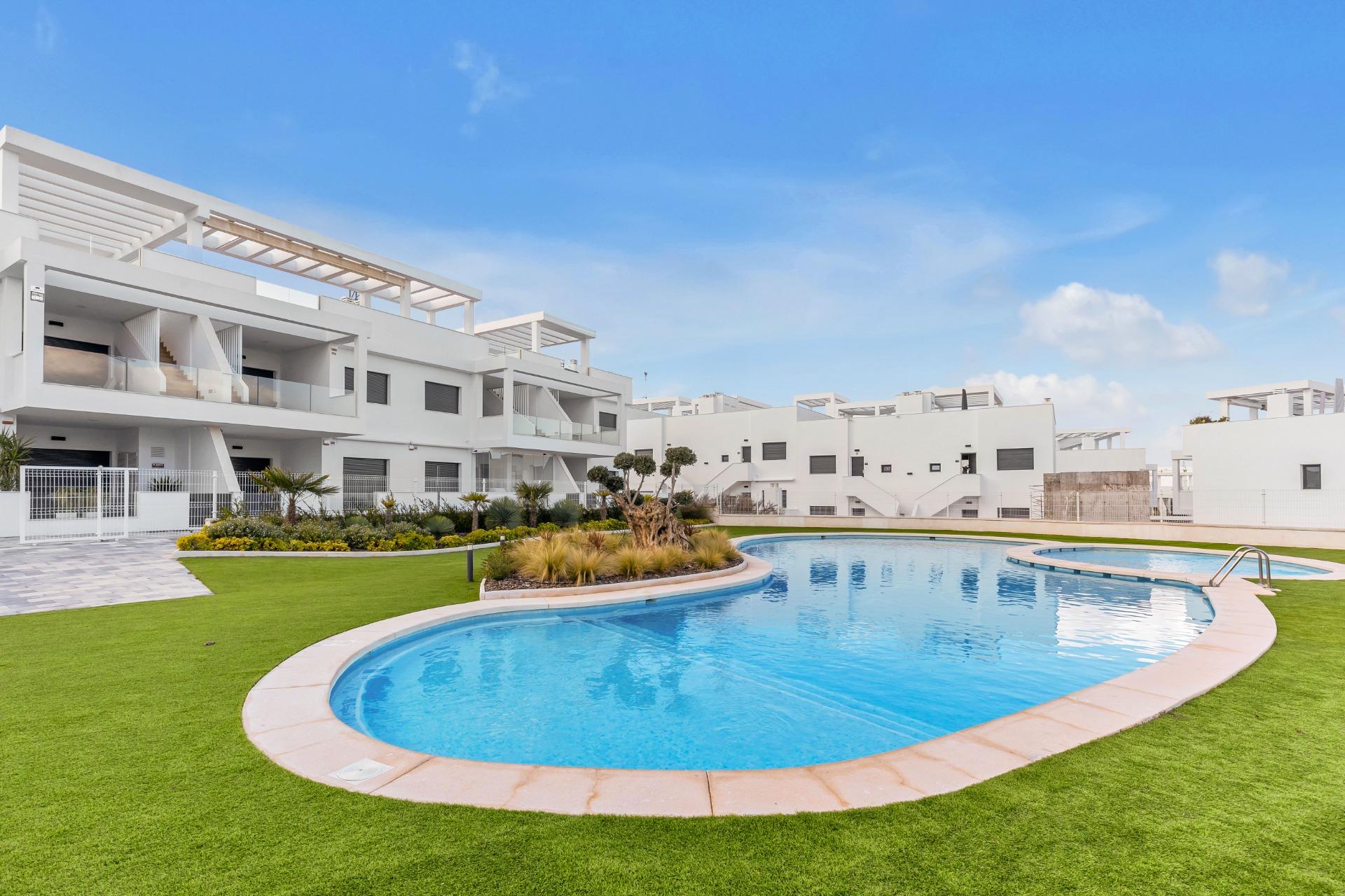 Pool area in penthouse for sale in Torrevieja