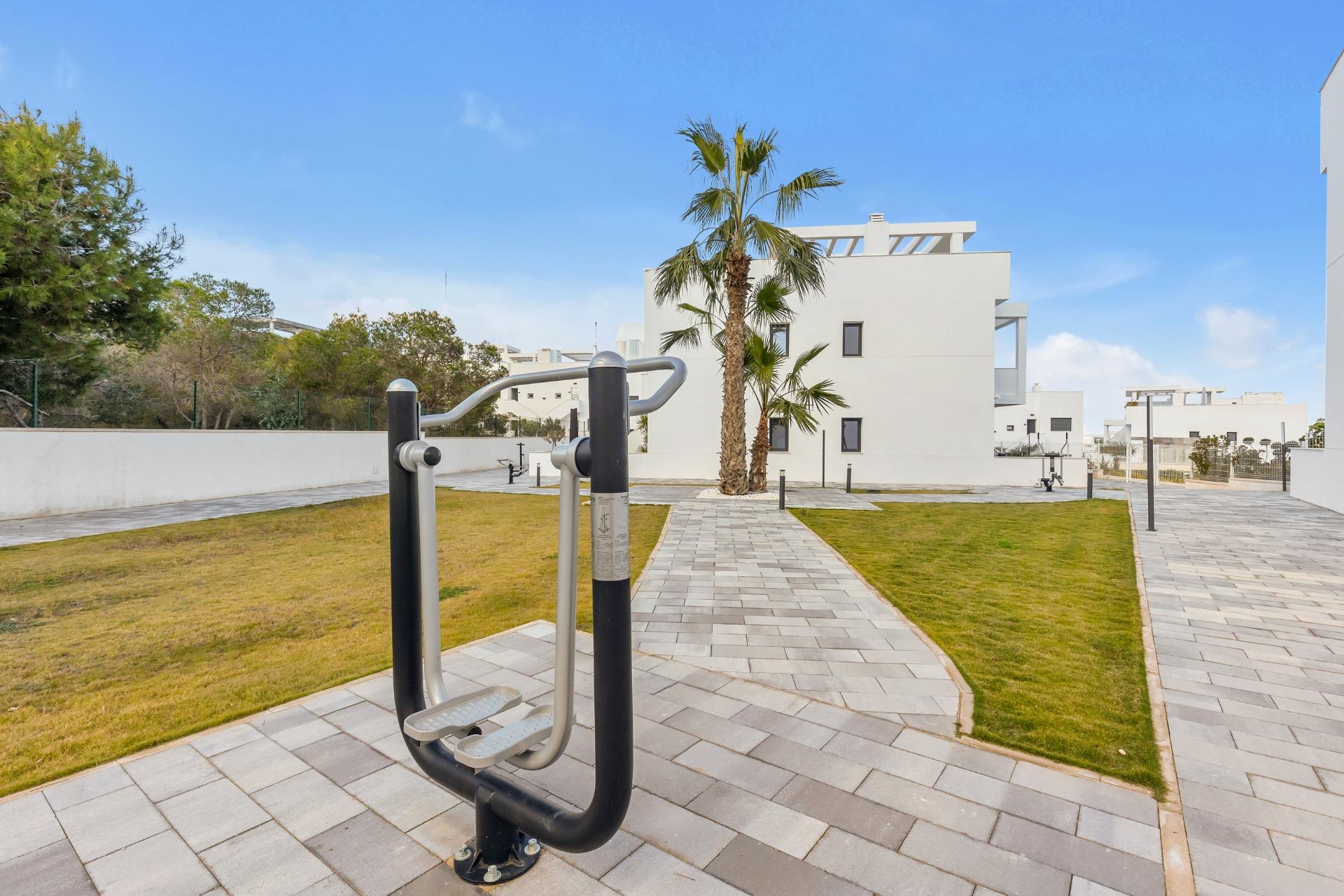 Dining area in penthouse for sale in Torrevieja