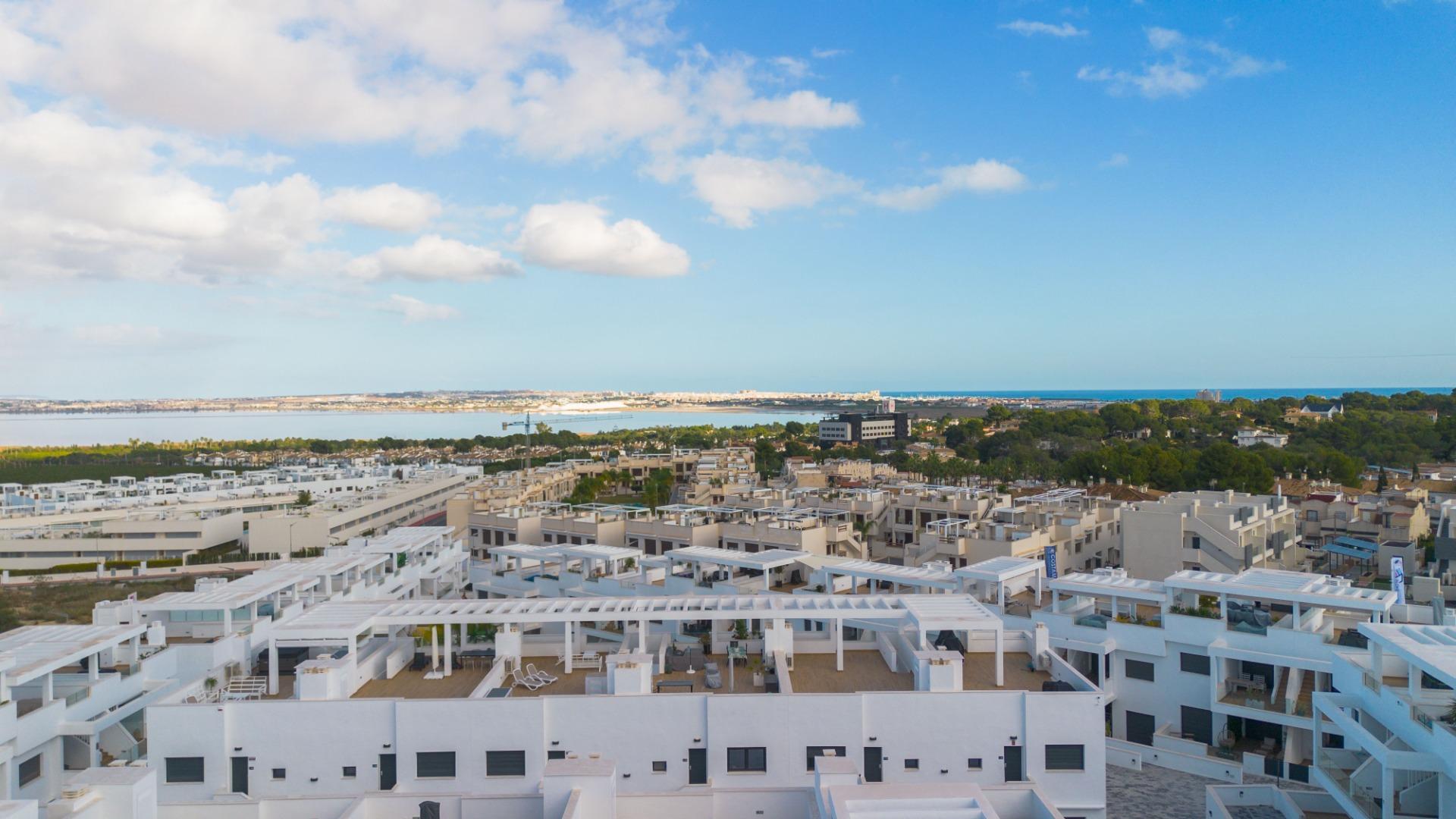 Terrace in penthouse for sale in Torrevieja
