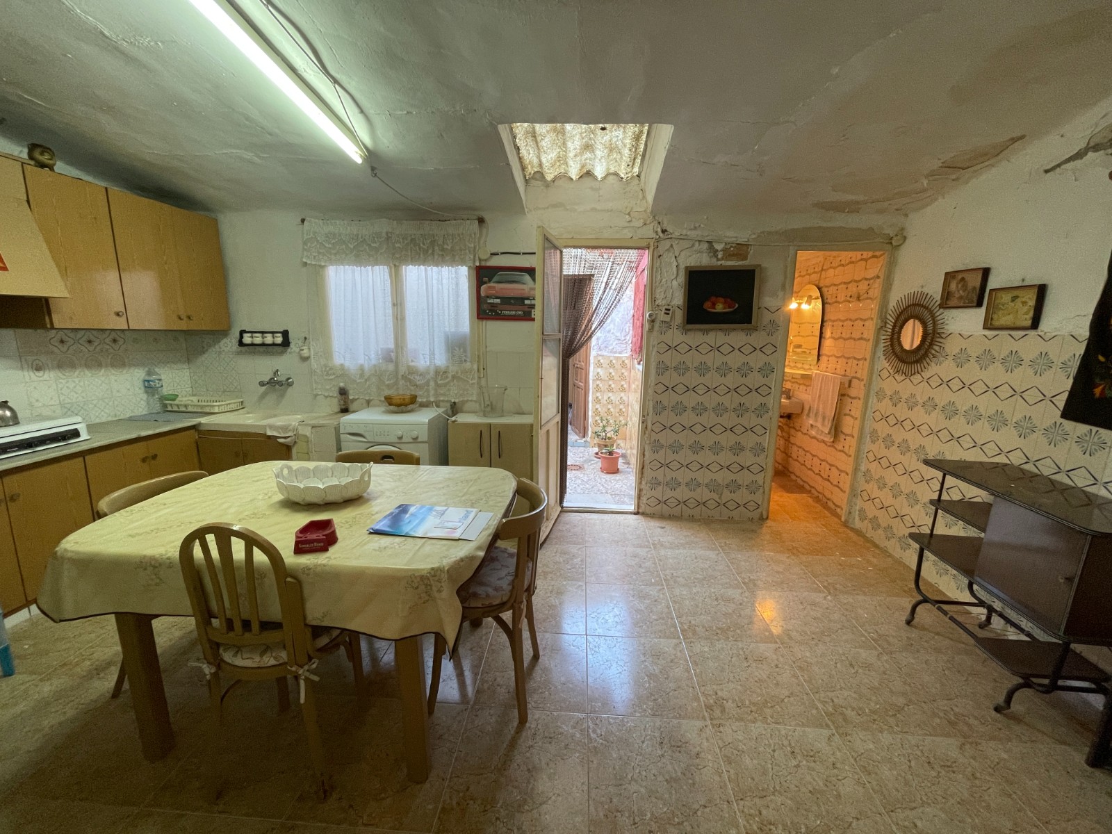 Pool area in villa for sale in Benijofar