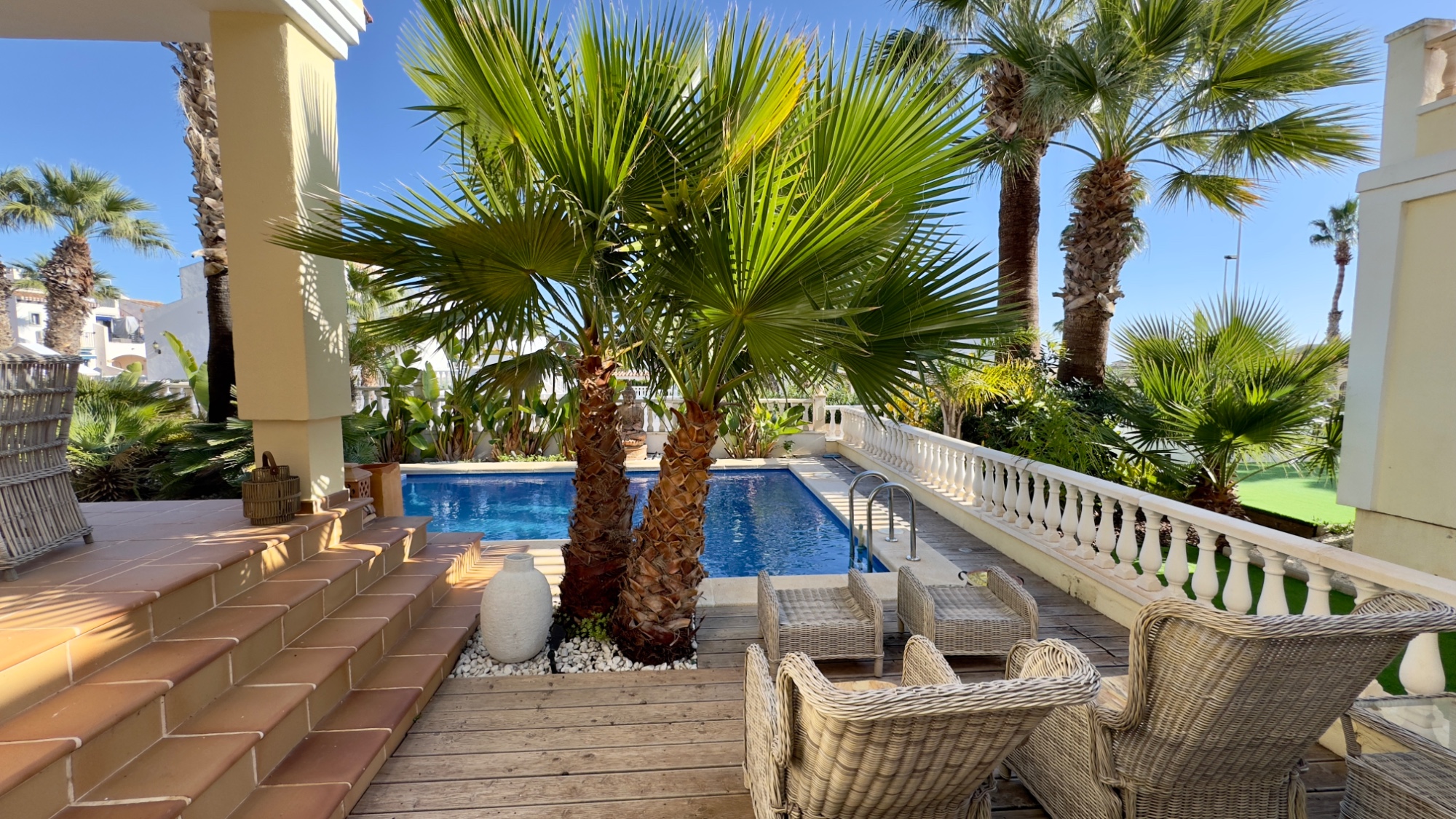 Terrace in villa for sale in Orihuela Costa