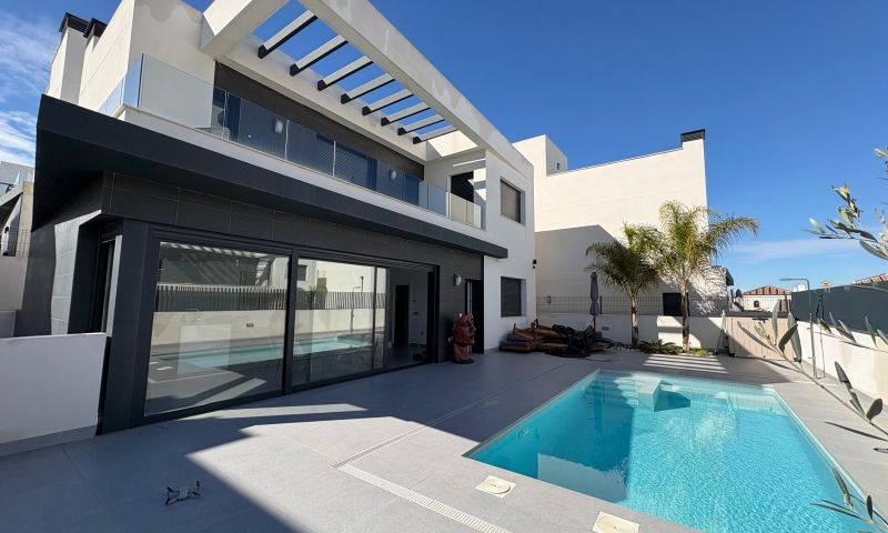 Living room in villa for sale in Algorfa