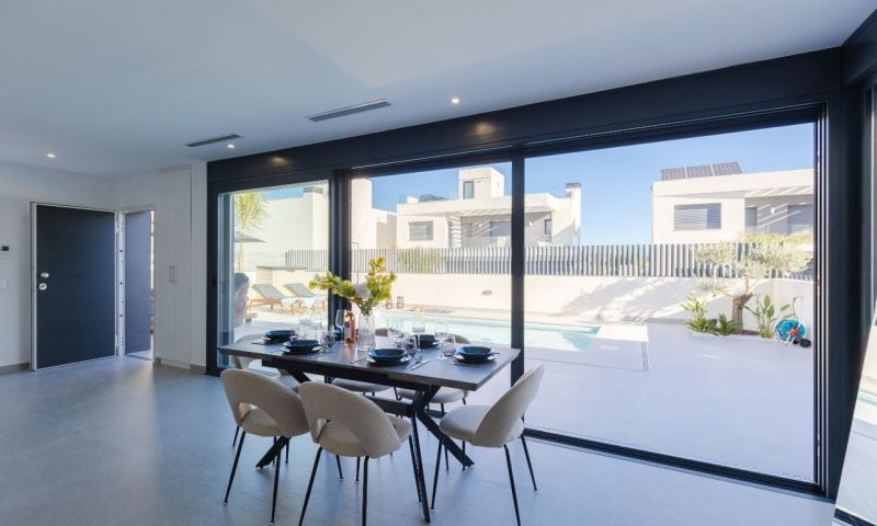 Dining area in villa for sale in Algorfa