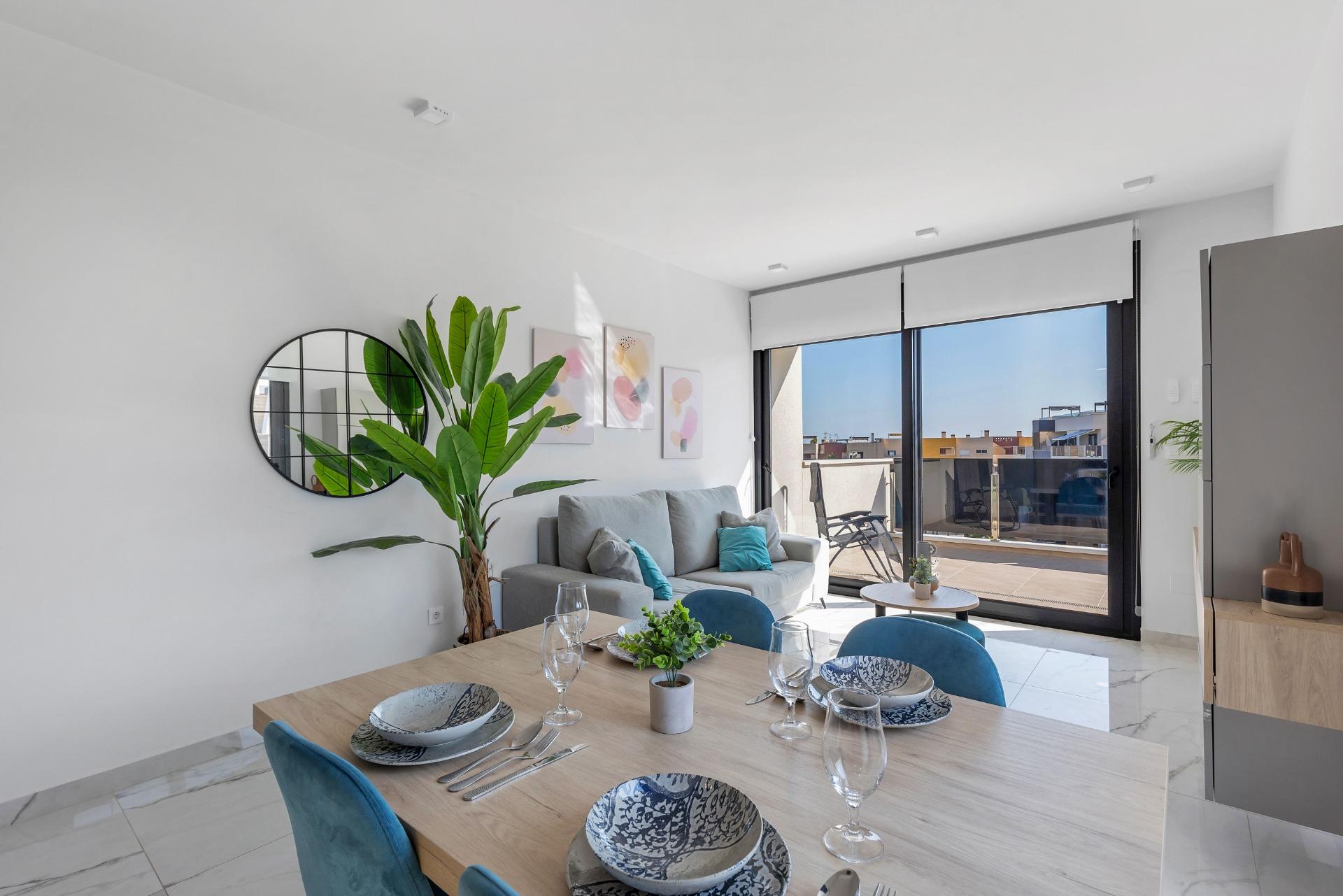 Dining area in penthouse for sale in Orihuela Costa