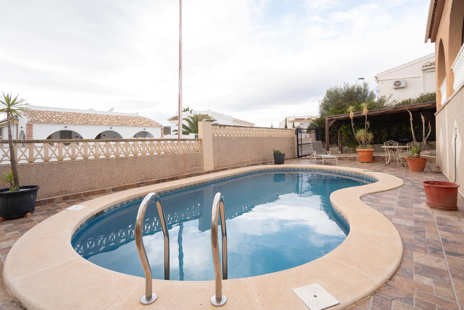 Dining area in villa for sale in Mazarron